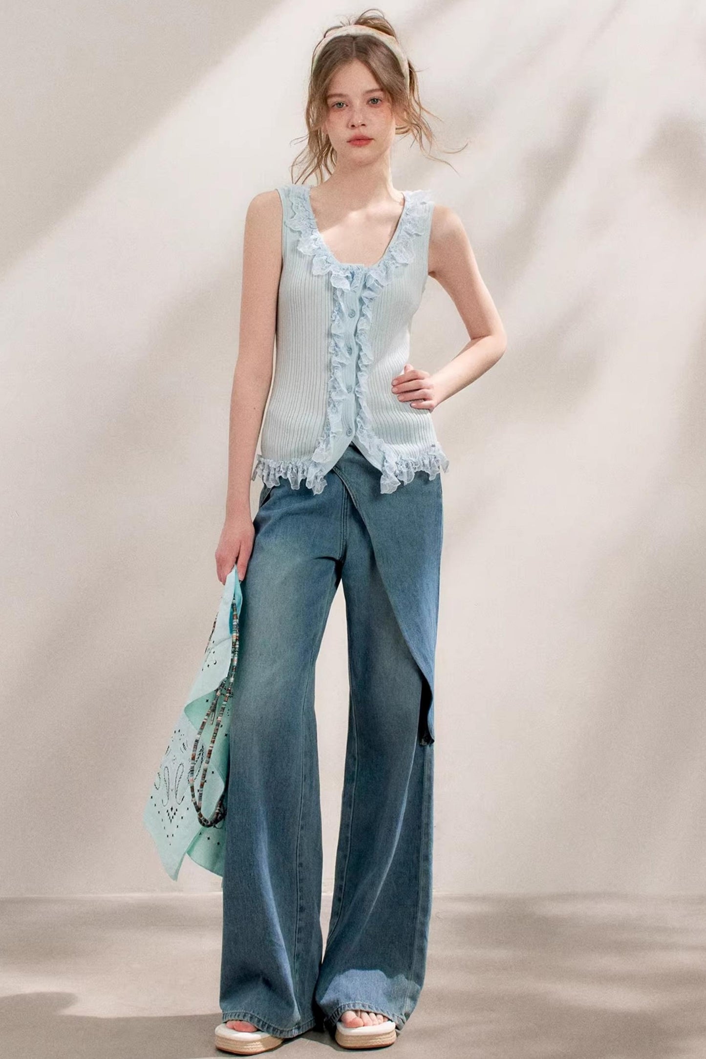 Bow-Detail Wide-Leg Jeans