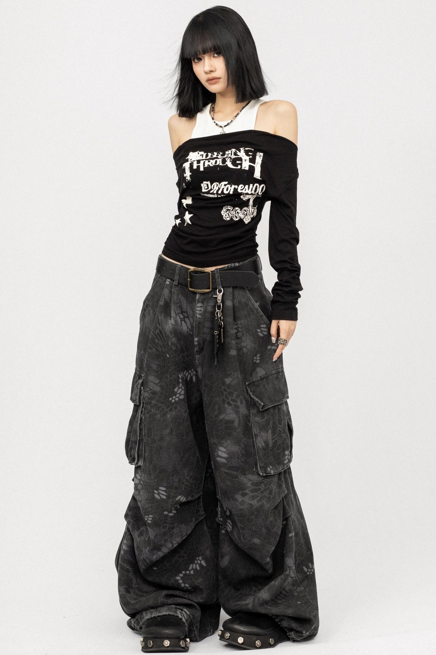 Slim Spice Girl Long Sleeve Top