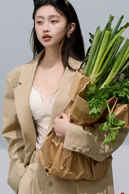 Wide-Shouldered Textured Khaki Short Jacket