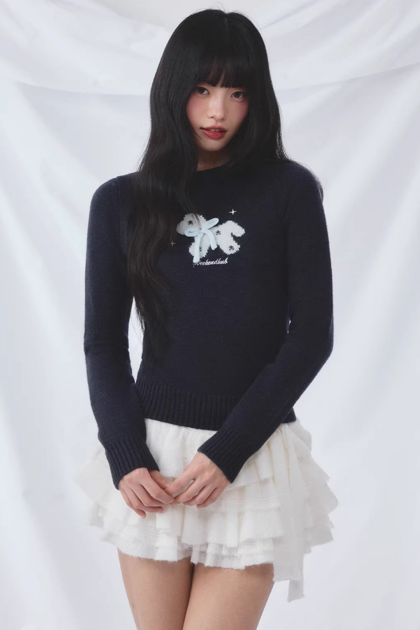 Three-Dimensional Bow Sweater