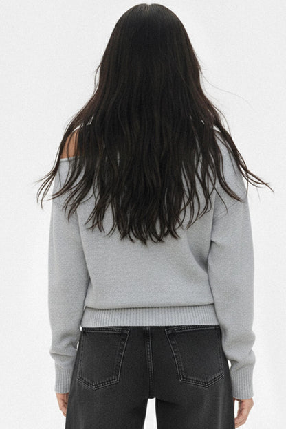 Contrasting Star Off-Shoulder Sweater