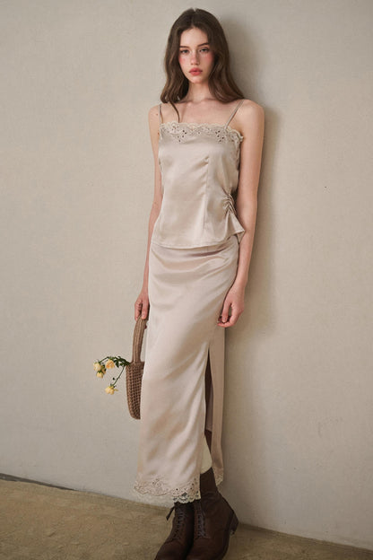 Comfortable Embroidery Top & Skirt Set-Up