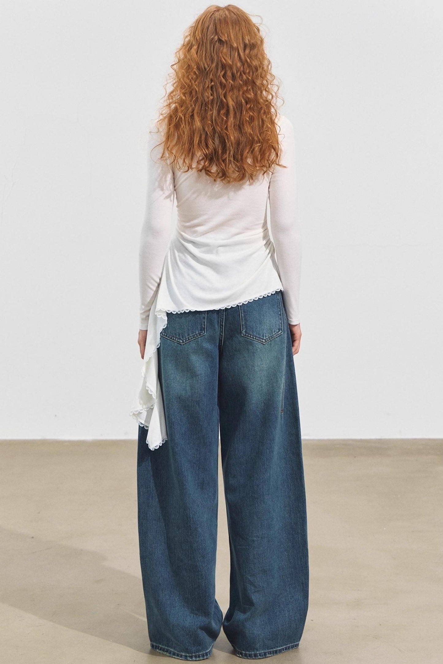 Three-Dimensional Split Wide-Leg Jeans