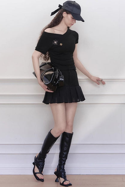 Yuan V-Neck Ribbed Top