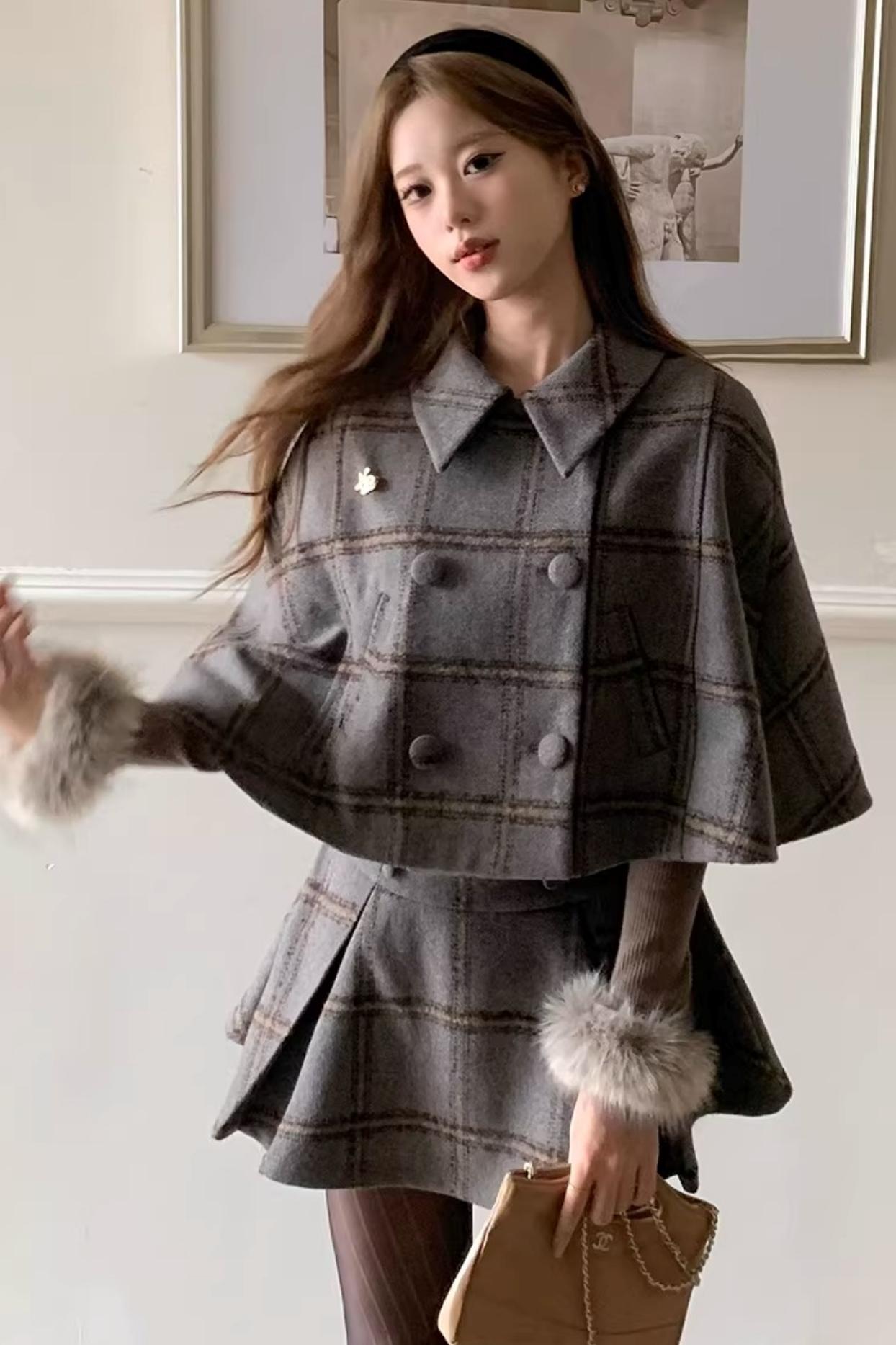 Vintage Plaid Wool Cape Set-Up