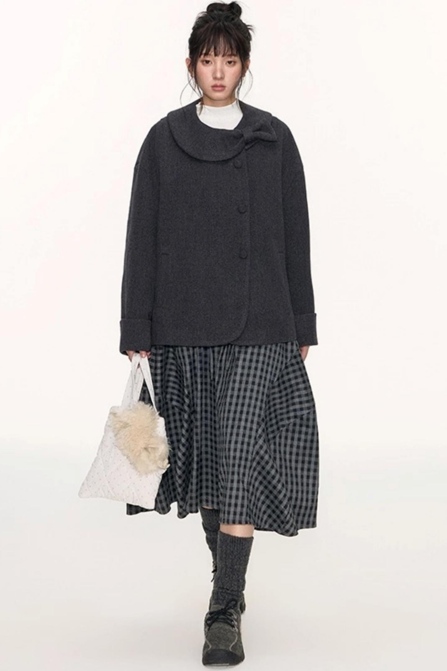 Round Lapel Woolen Coat