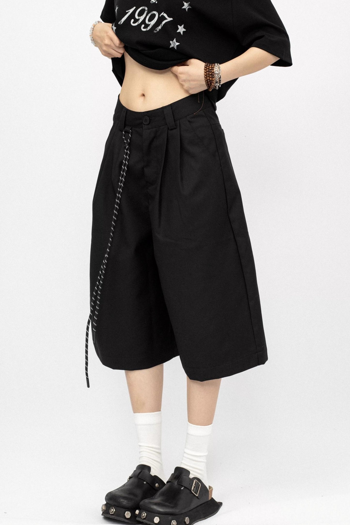 Casual Black Loose Shorts