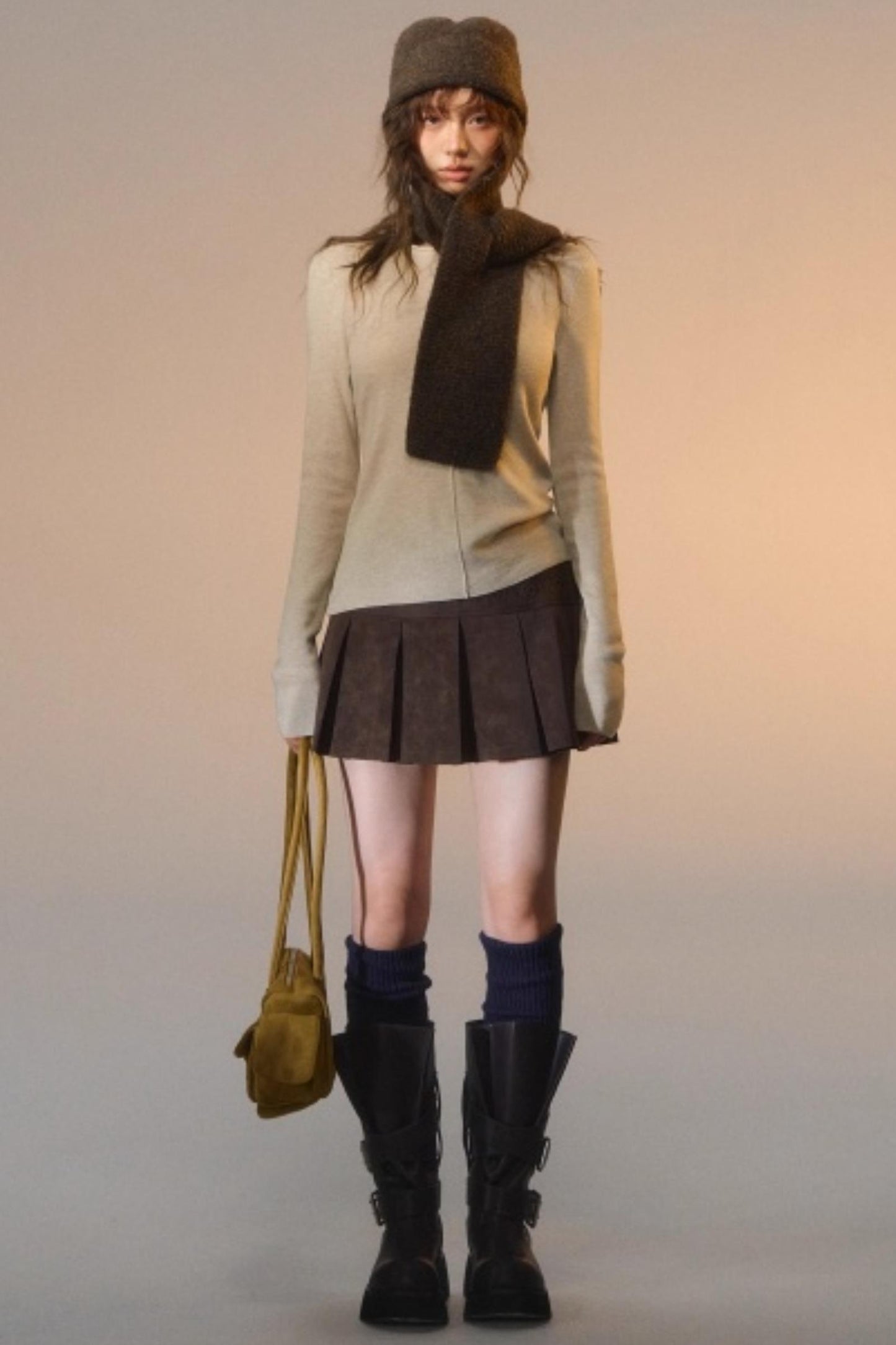 Line-Breasted Base T-Shirt