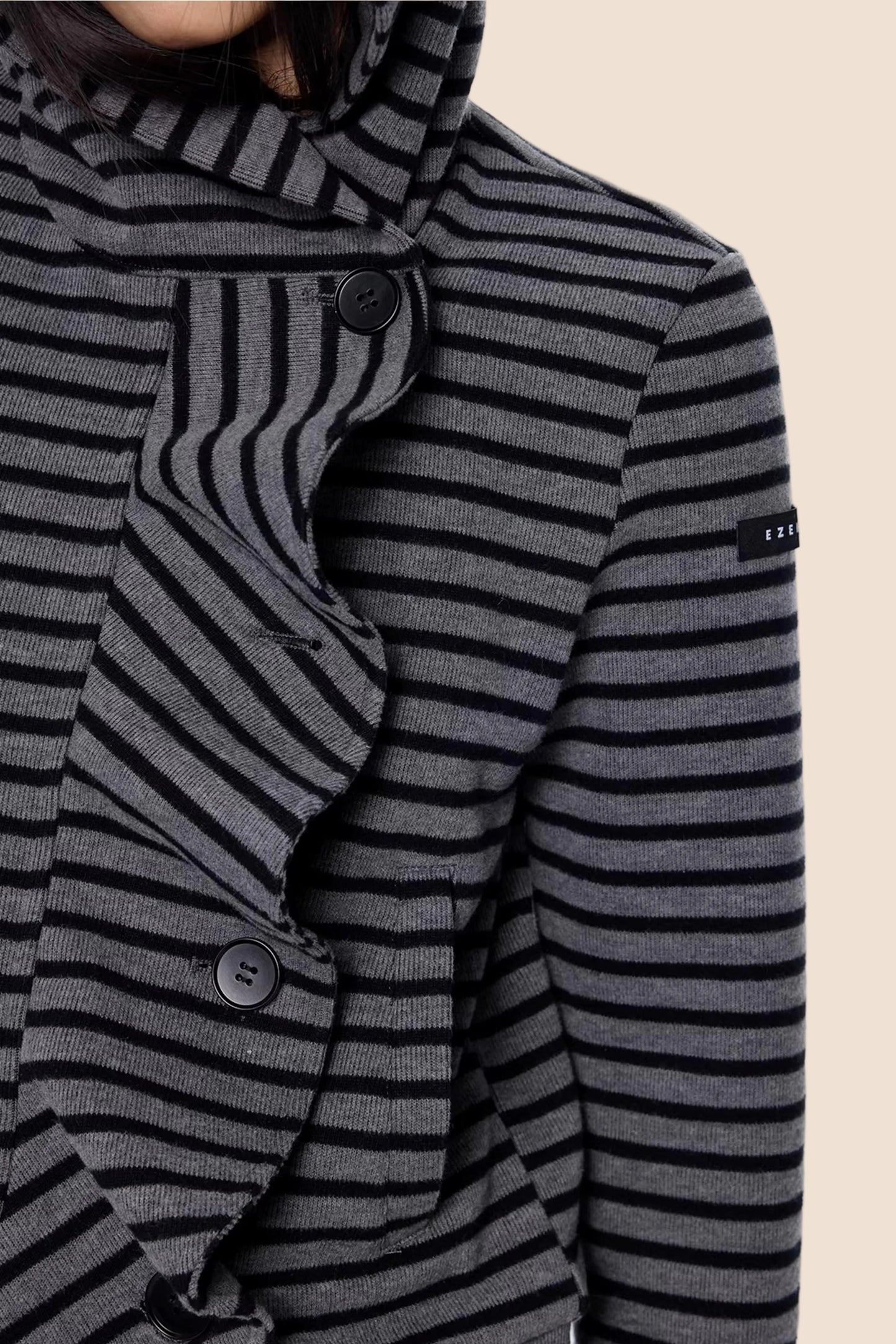 Gestreifter Dekonstruierter Kapuzenoberteil