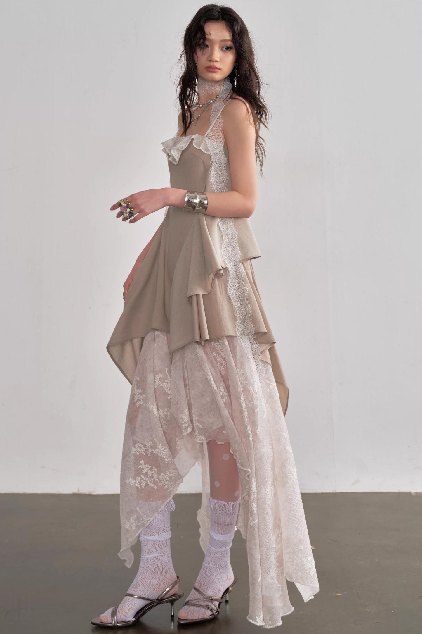 로맨틱 요정 자수 드레스