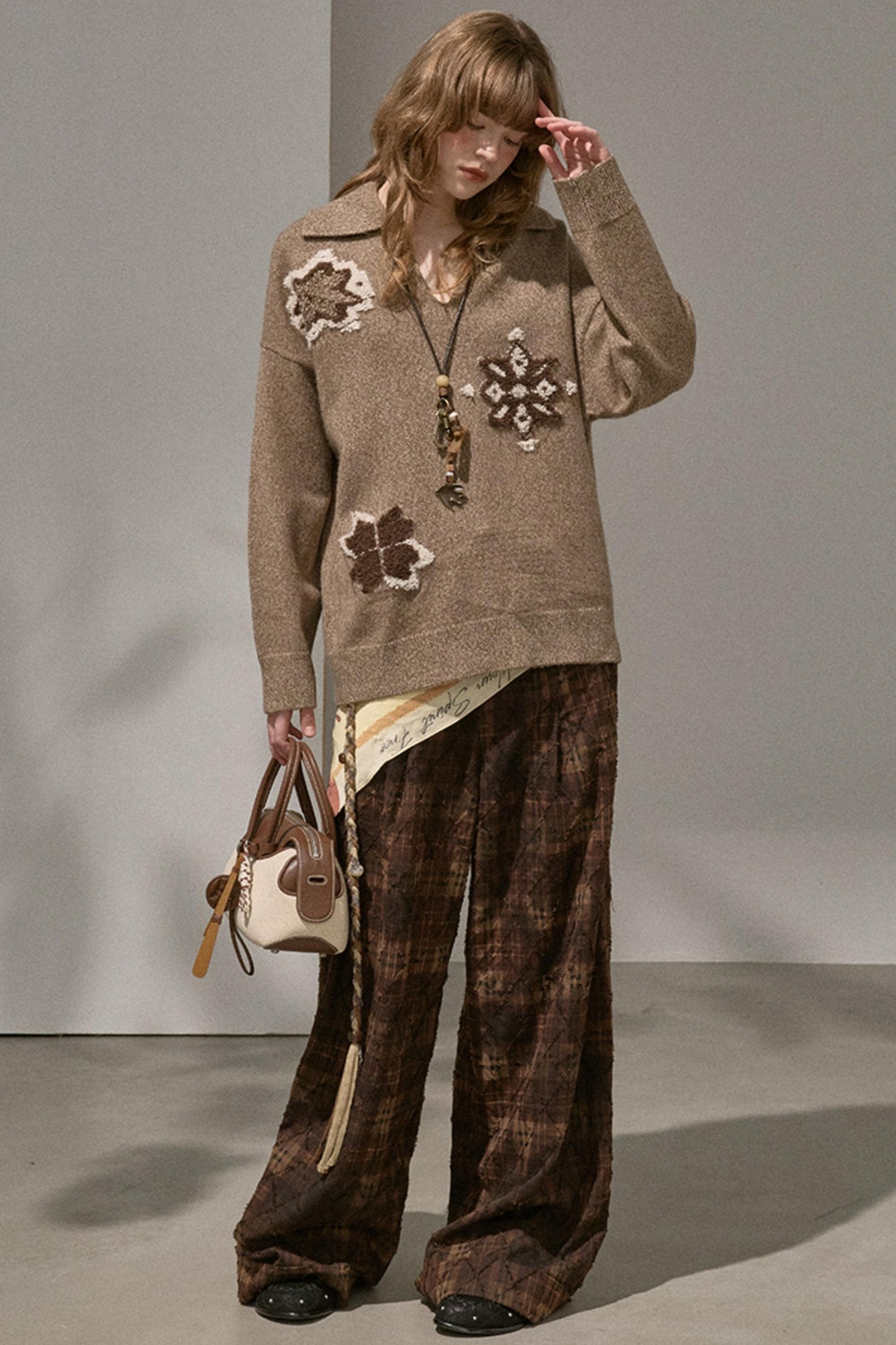 Volumetric Snowflake V-Neck Casual Top