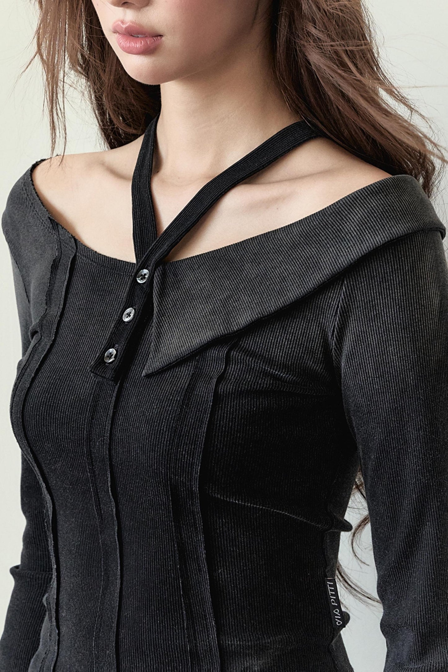 Slim Fit Asymmetrical Knit Top