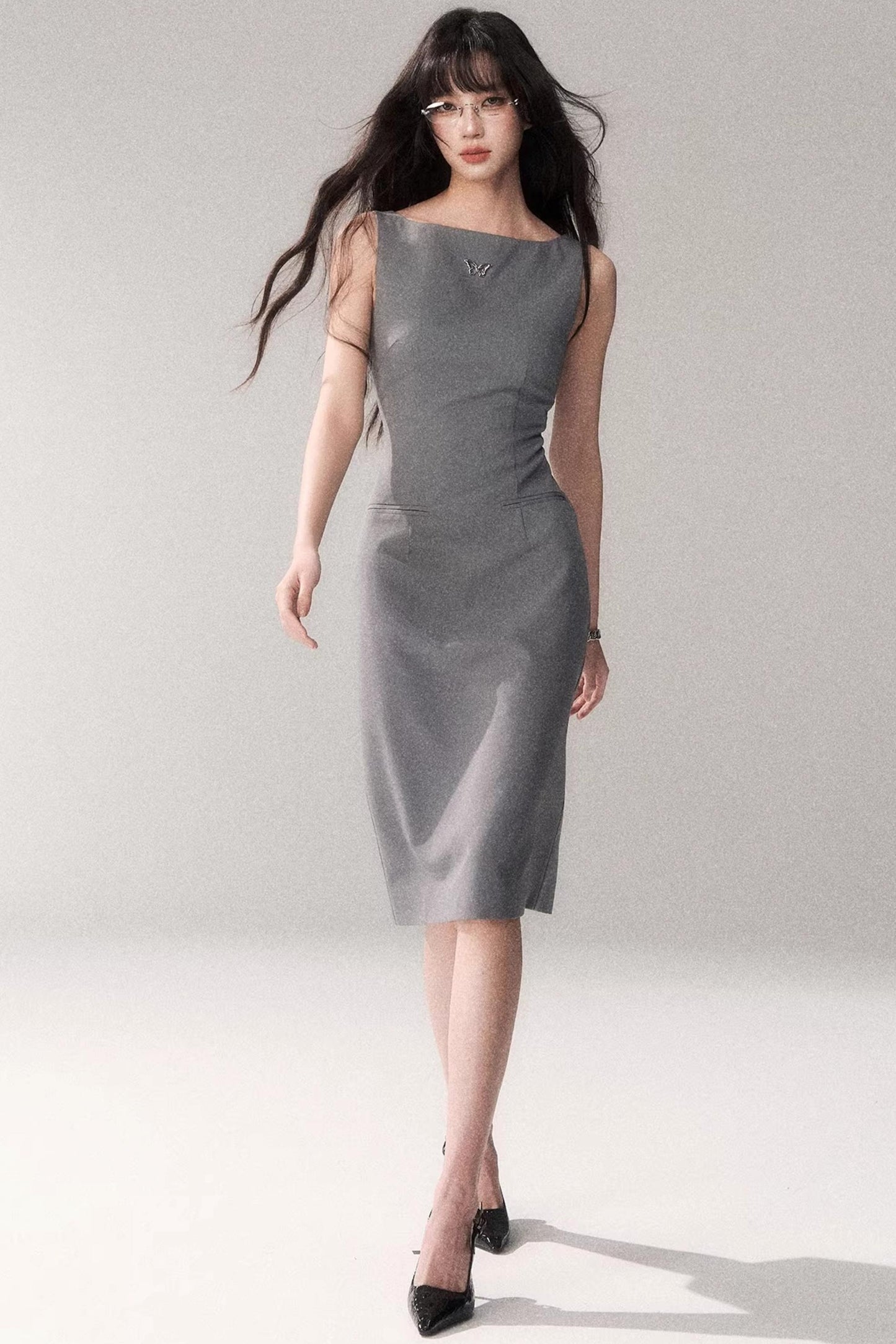 Siren schulterfreies graues Kleid