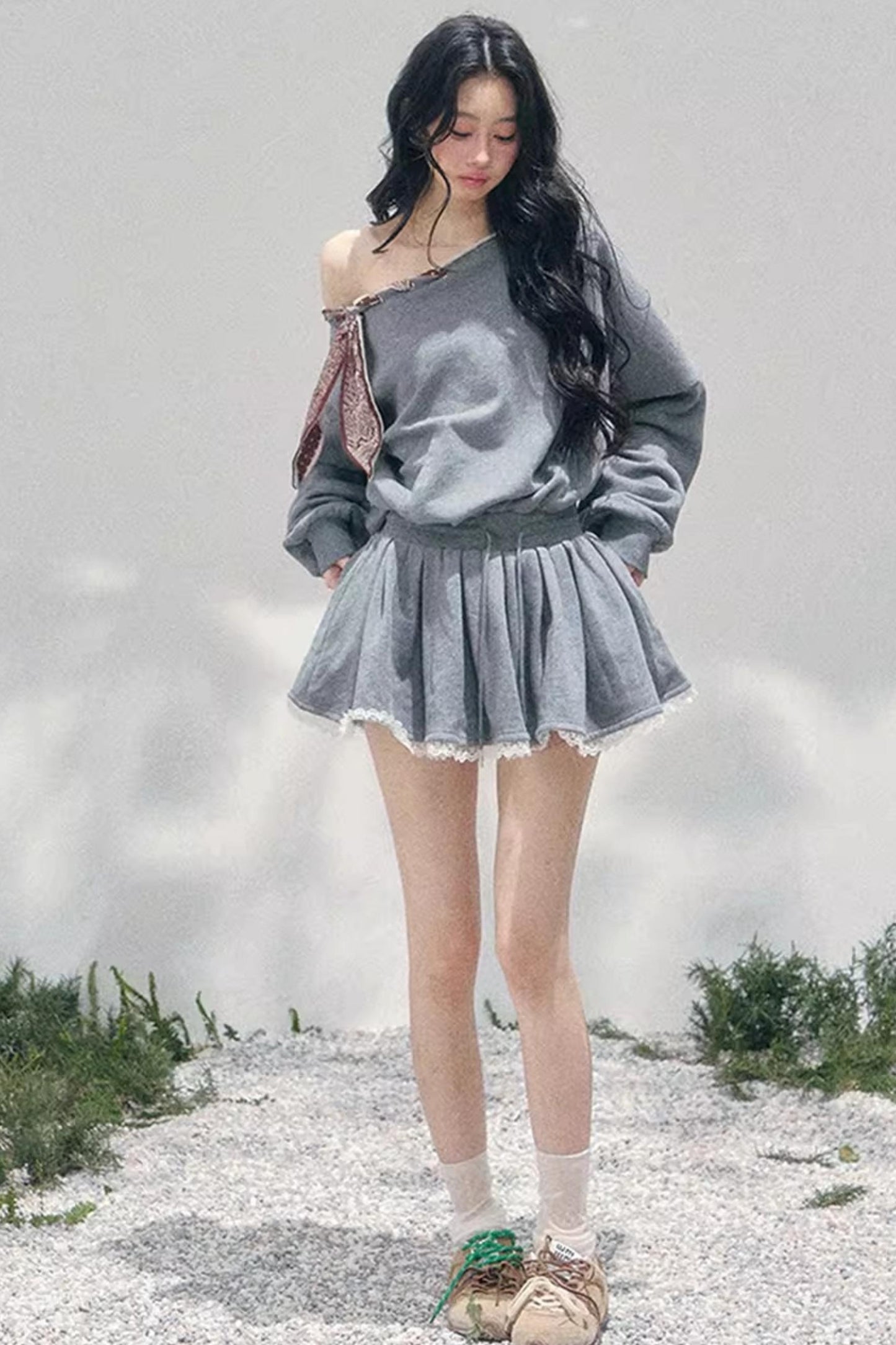 Spitzen-Ein-Schulter-Kleid