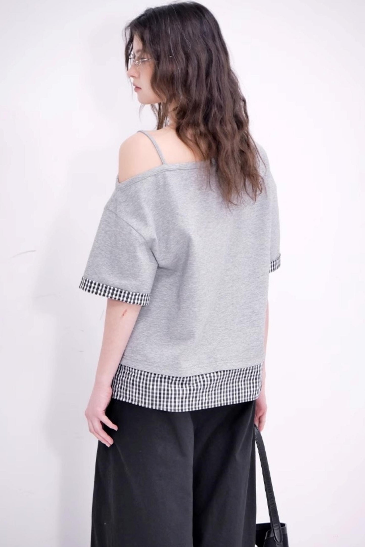 Gray One-Shoulder Tee