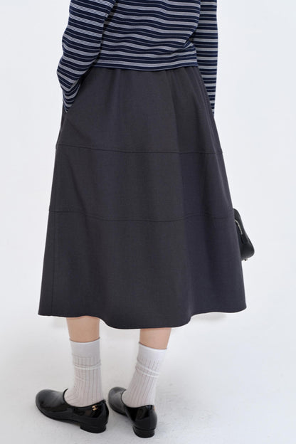 Versatile Airy Silhouette Elastic Waist Skirt