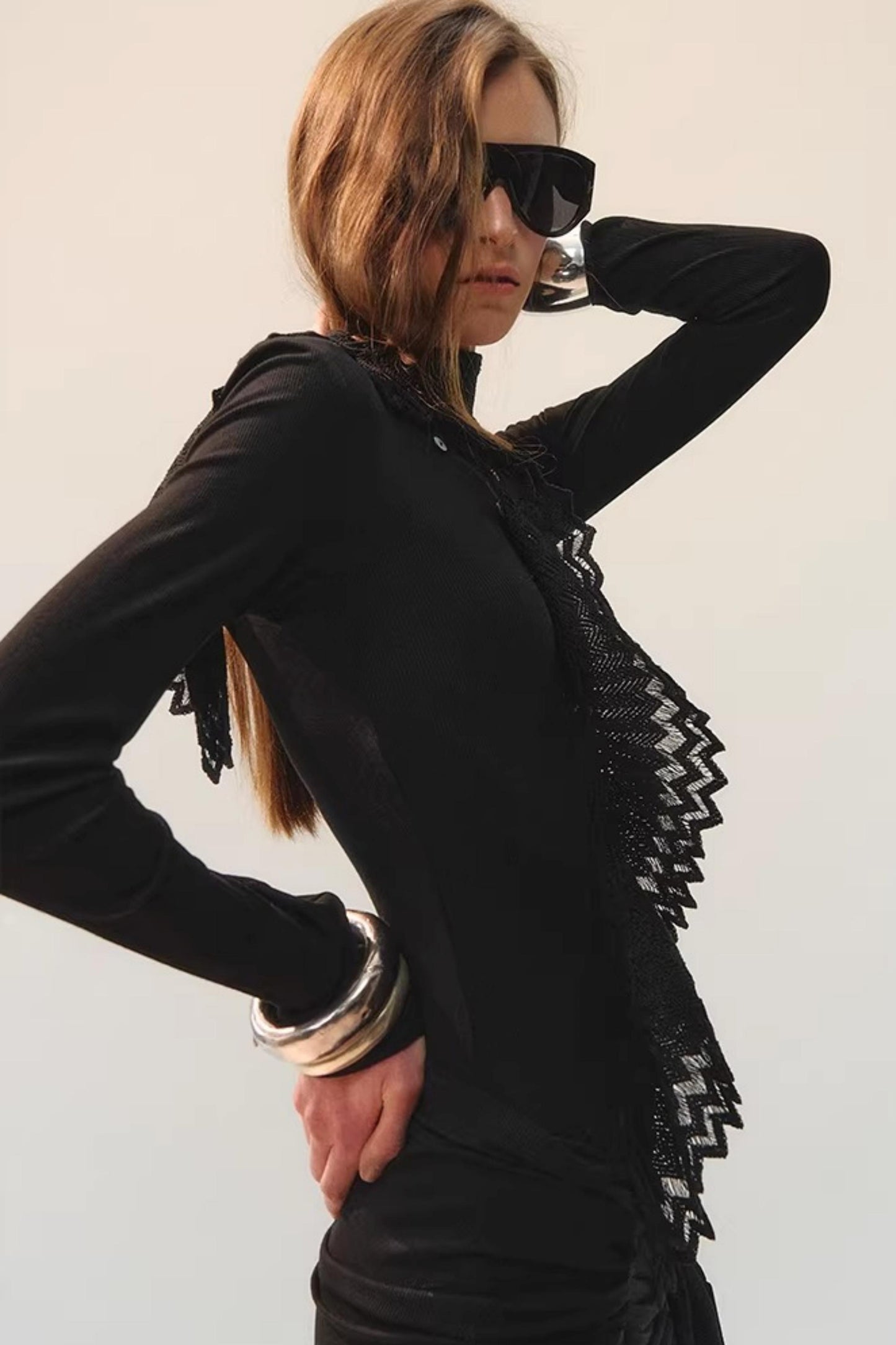 Spitzenkleid mit Schlitz