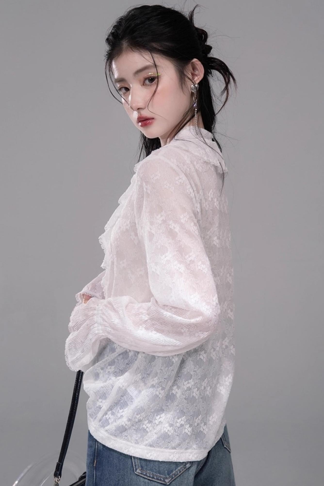 White Cloud Gauze Ruffled Shirt Set