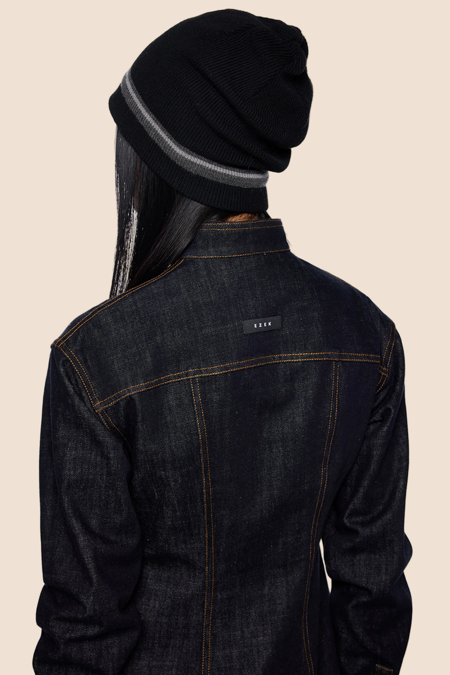 Wide-Shoulder Denim Jacket Set-Up