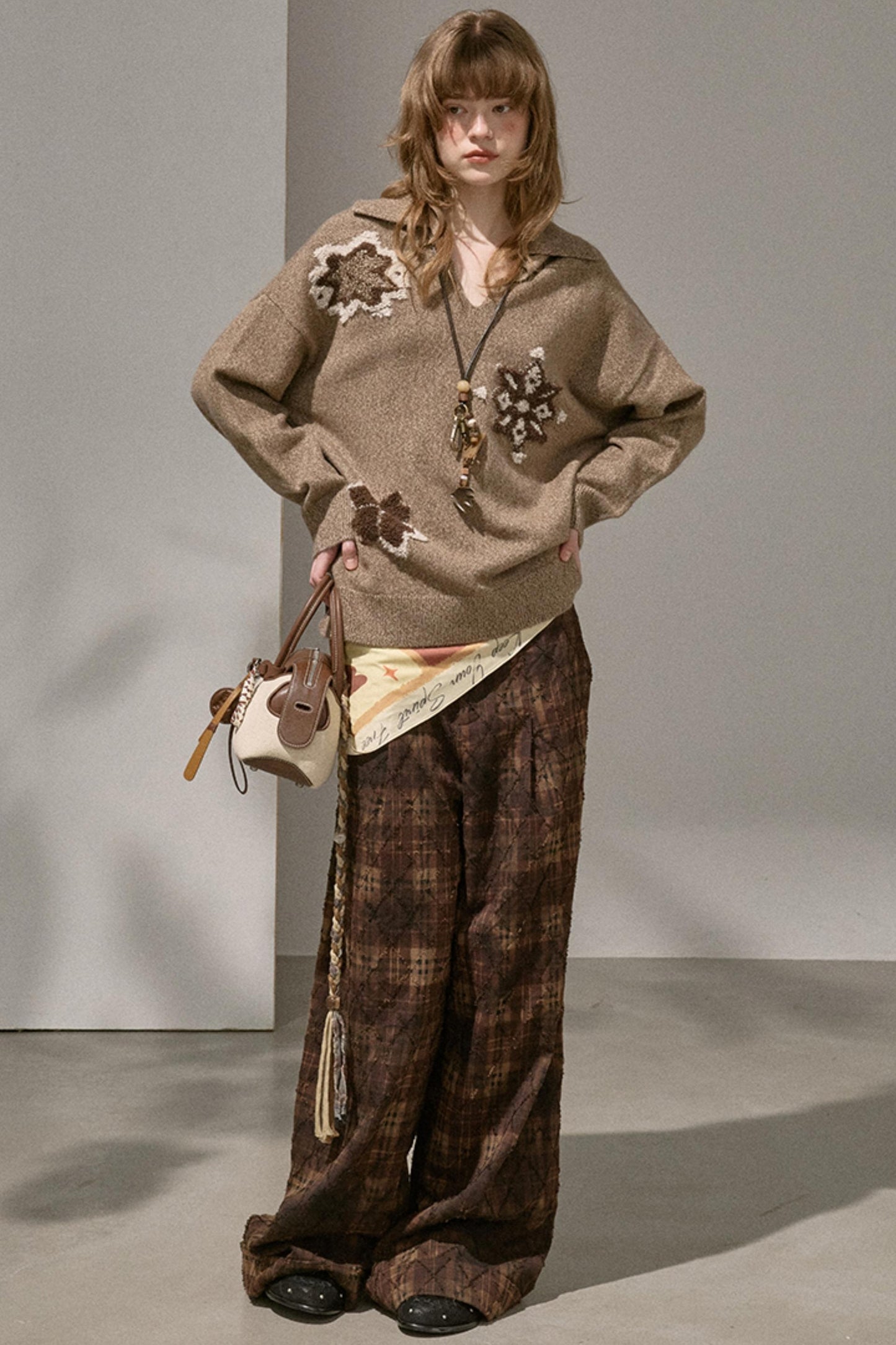 Volumetric Snowflake V-Neck Casual Top