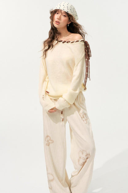 Floral Pleated Lace-Up Pants