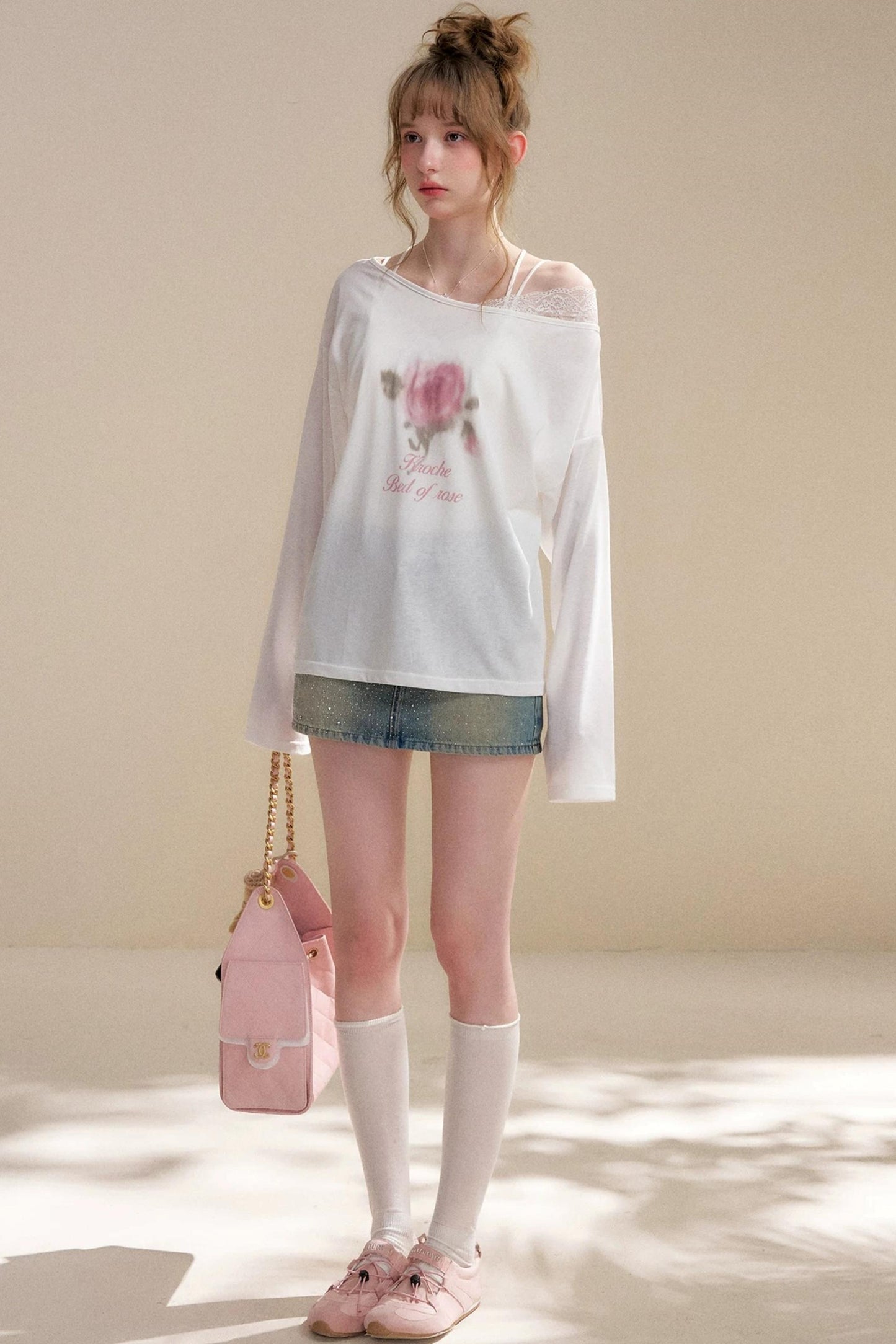 Blusa in Lyocell con Spalle Scoperte e Rose