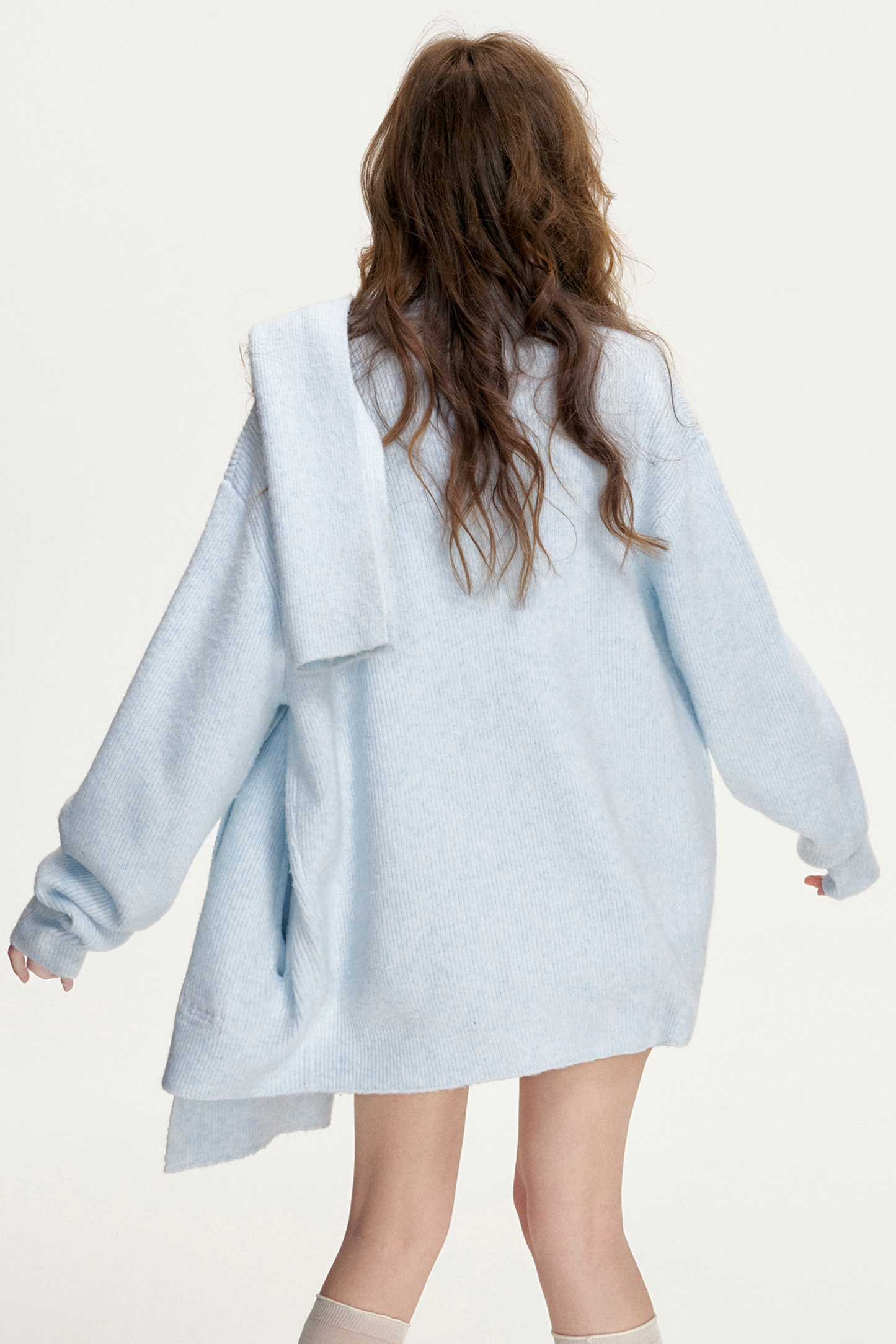 Cloudy Stroll Wool Cardigan Scarf Set