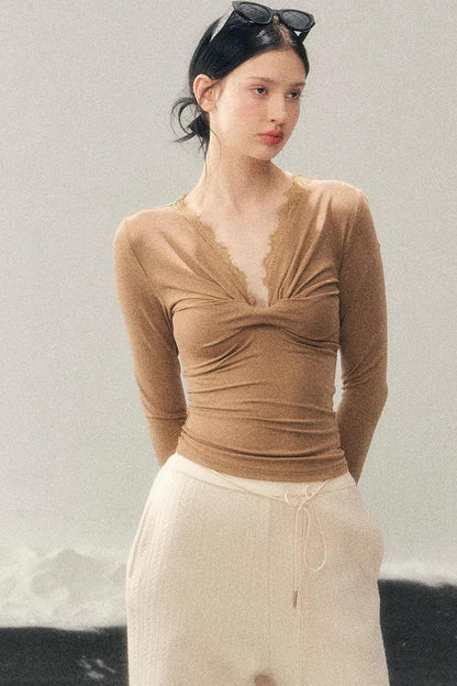 Ancient White Moonlight Lace Top