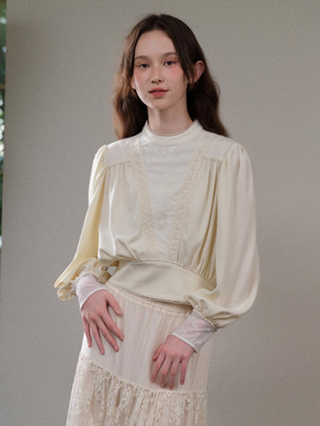 Elegant Puff Sleeve Stitching Contrasting Color Flower-print Top main image 1
