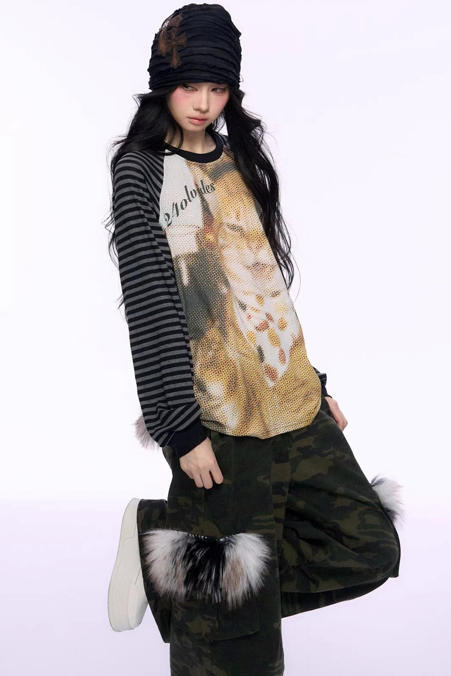 Cat Print Raglan Knit Top