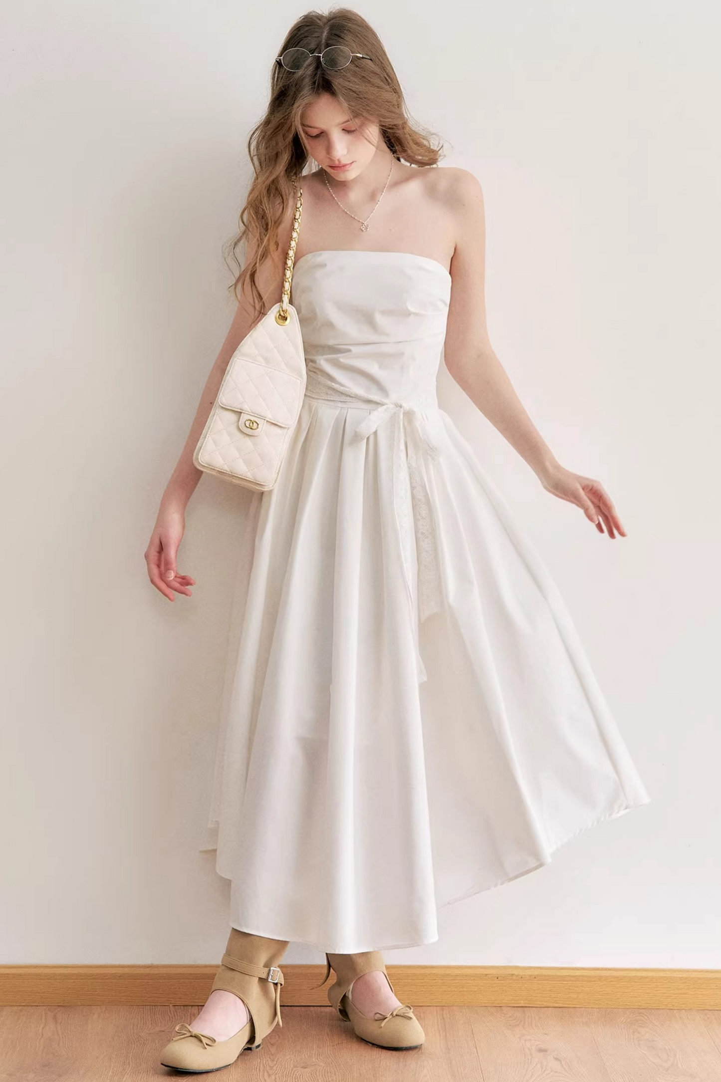 Delicate Lace Strapless Dress