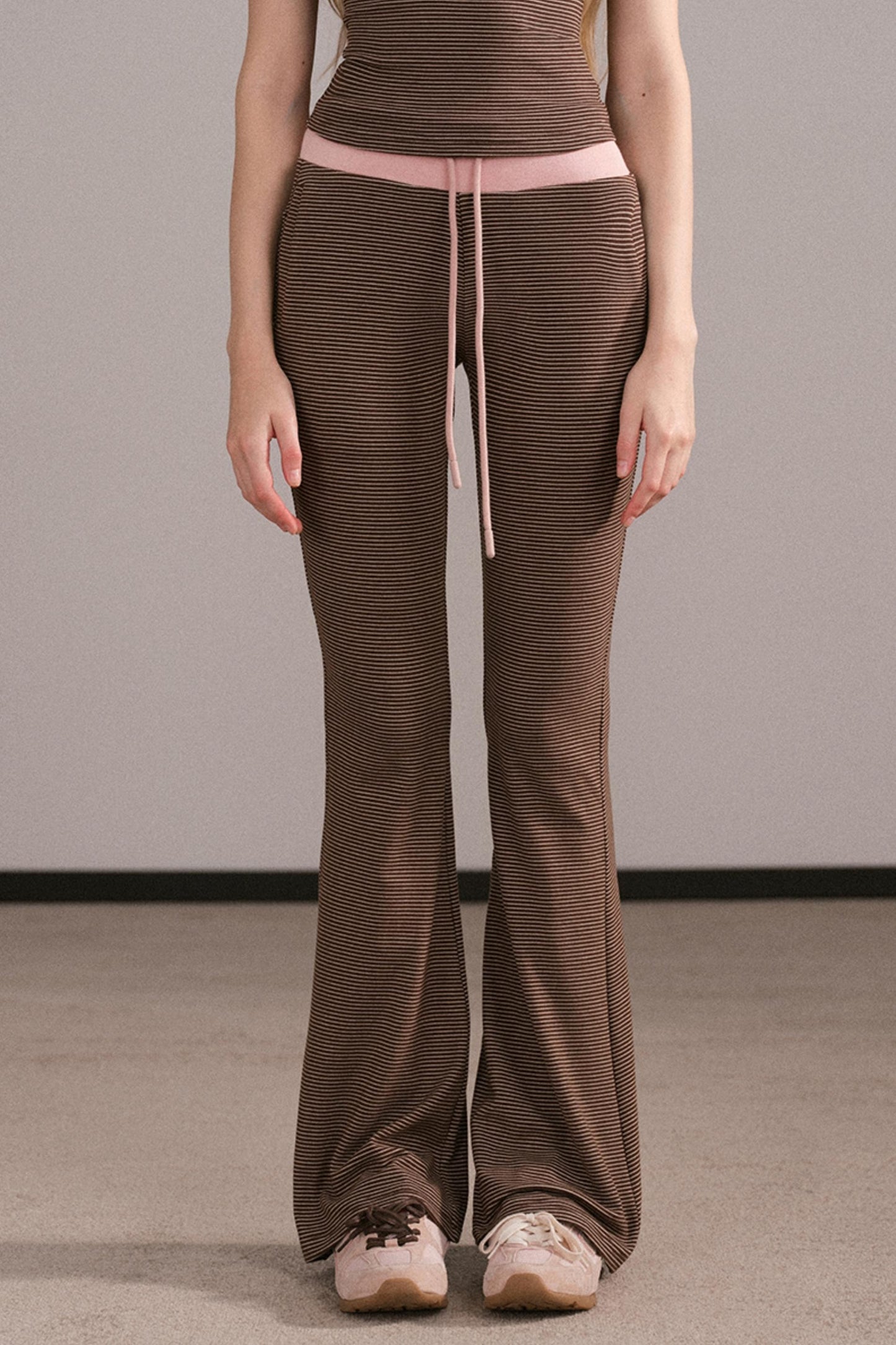 Color-Block Knitted Cardigan Set-Up