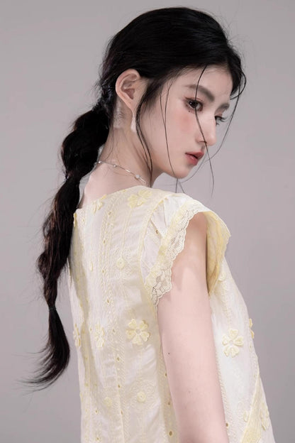 Floral V-Neck Ruffle Dress