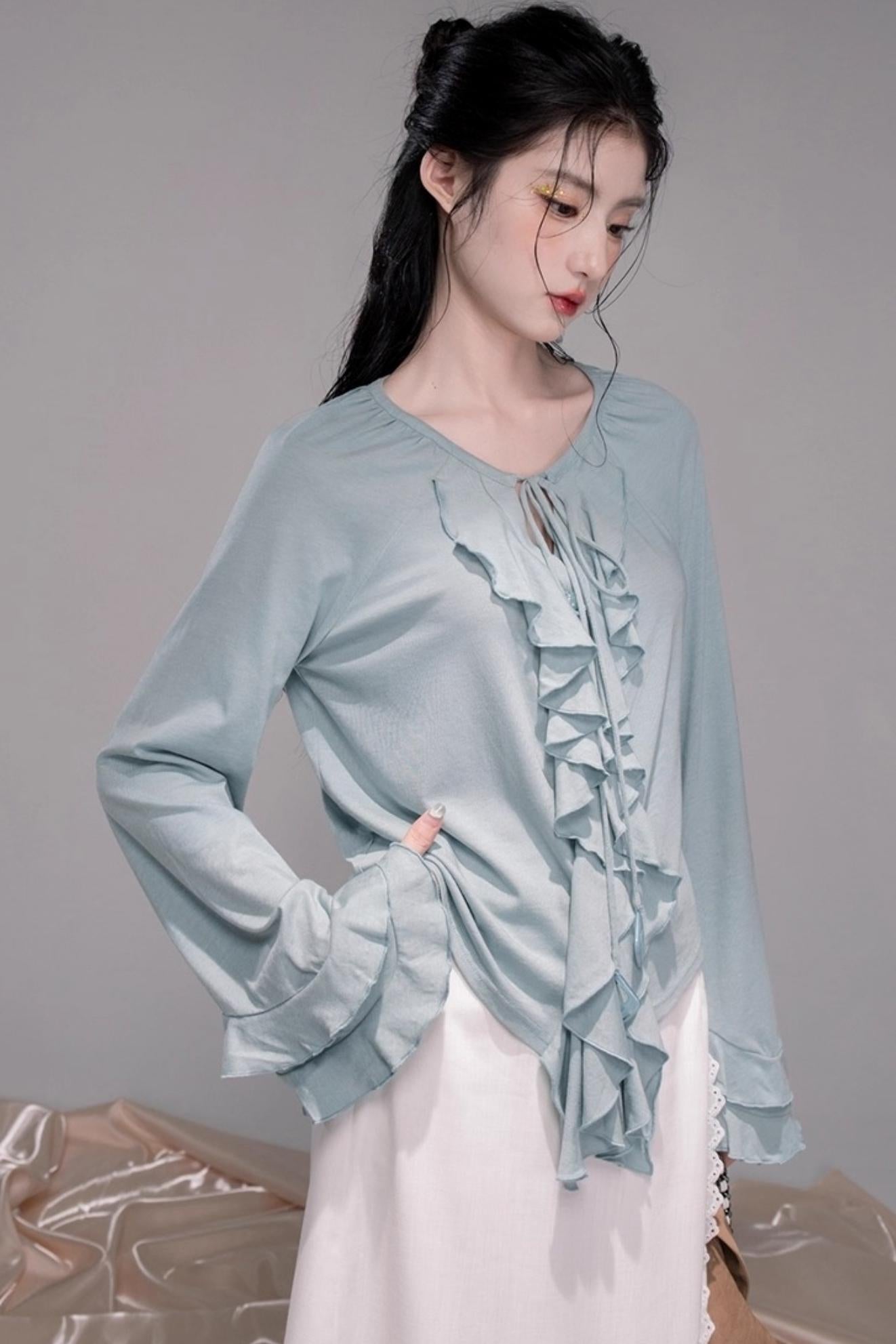 Lotus Leaf Neck Wool Knitted Shirt