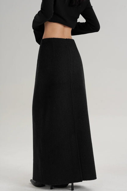 Elegant Wool Pencil Skirt