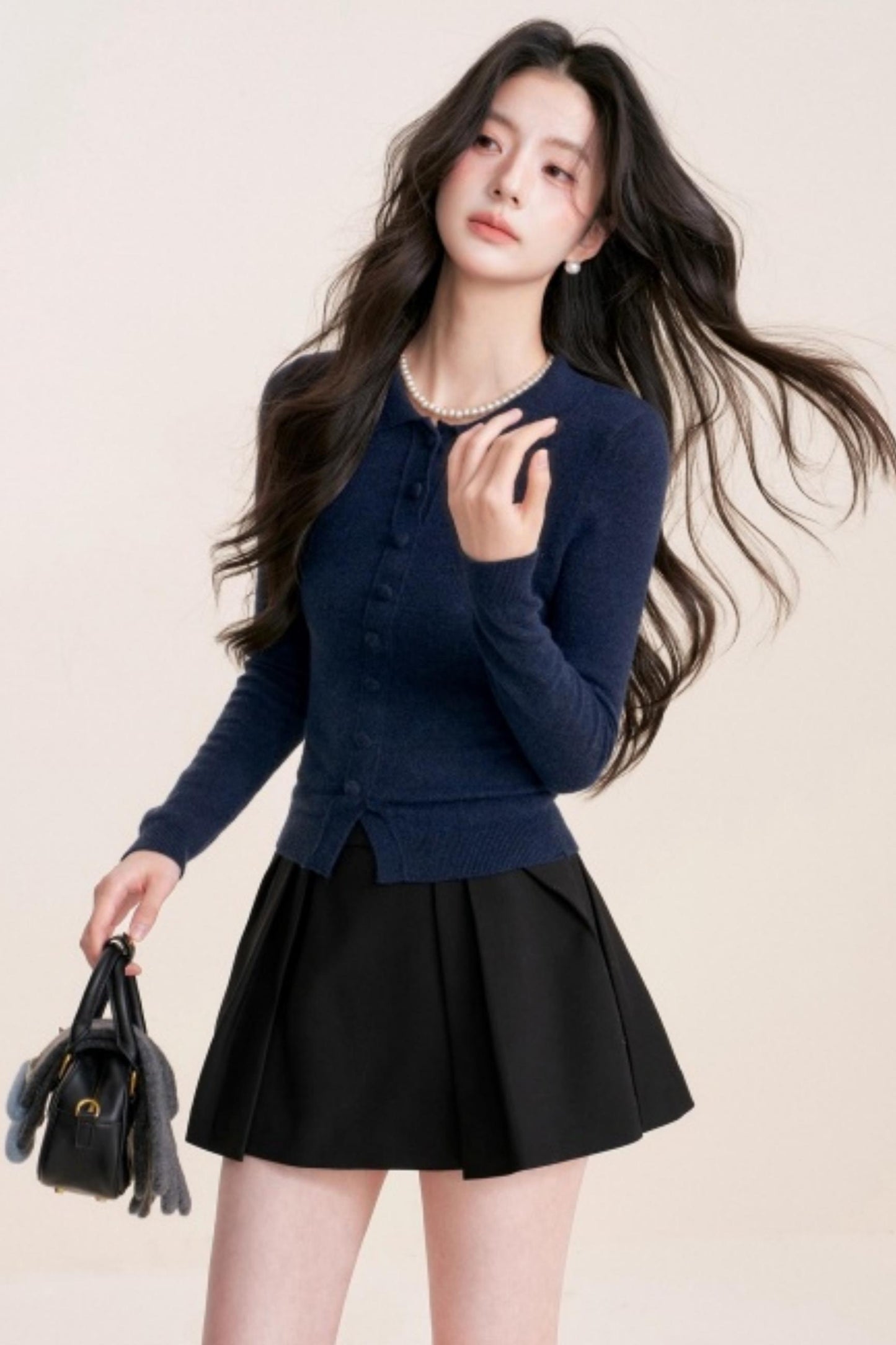 Contrast Embroidery Knit Cardigan