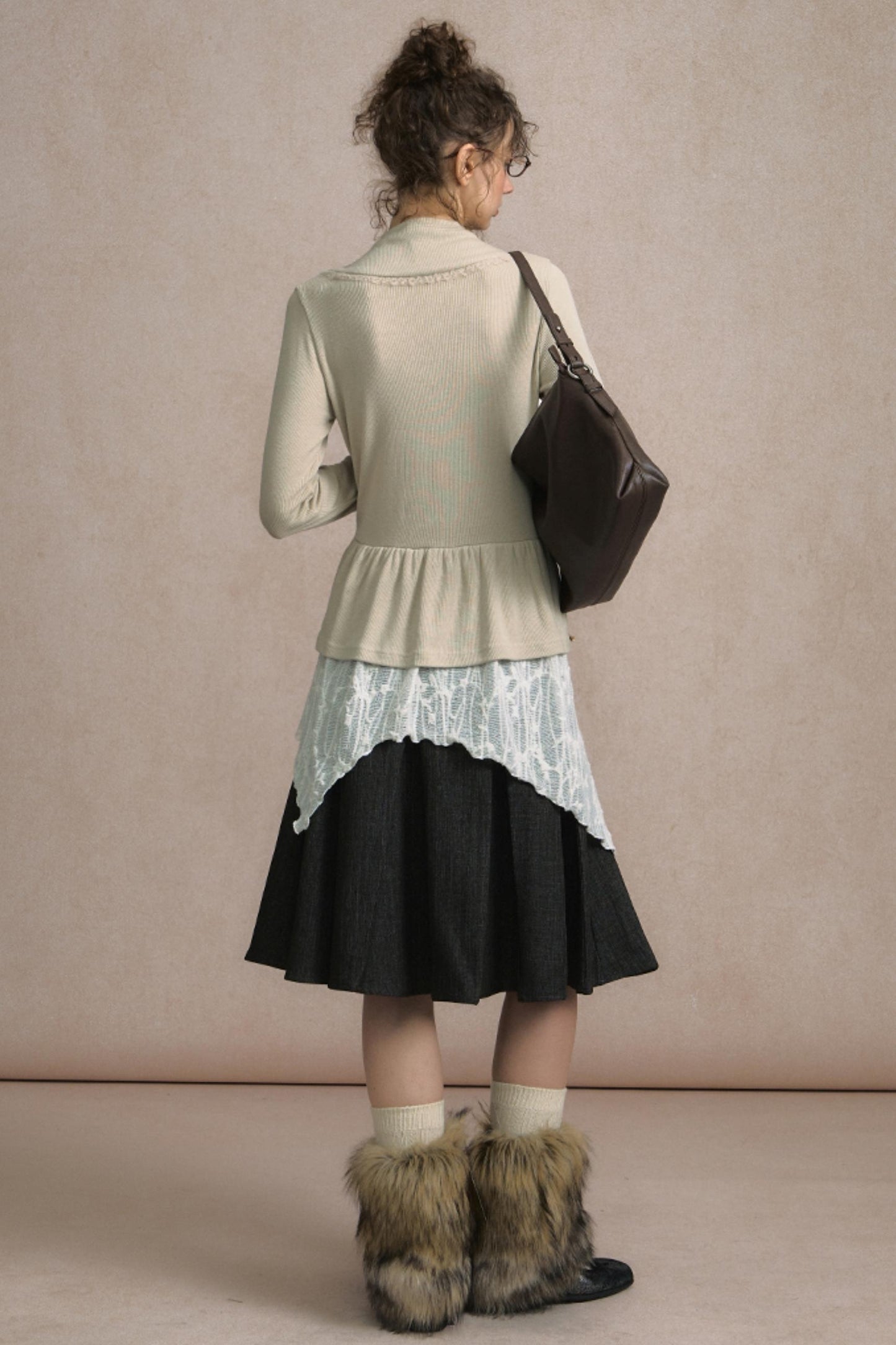 Fake Two Piece Wind Lace Knitted Top