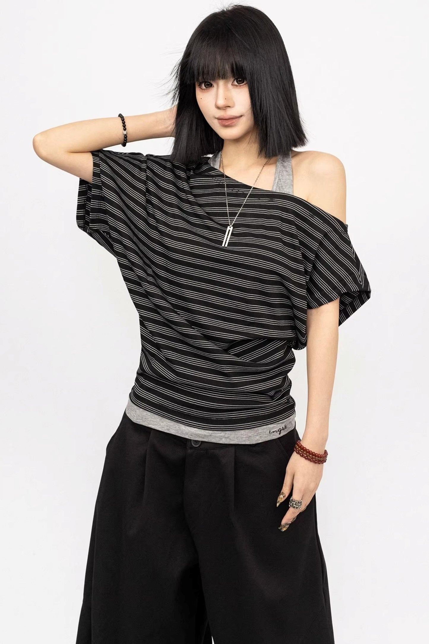 Retro-Gestreiftes-Asymmetrisches Oberteil