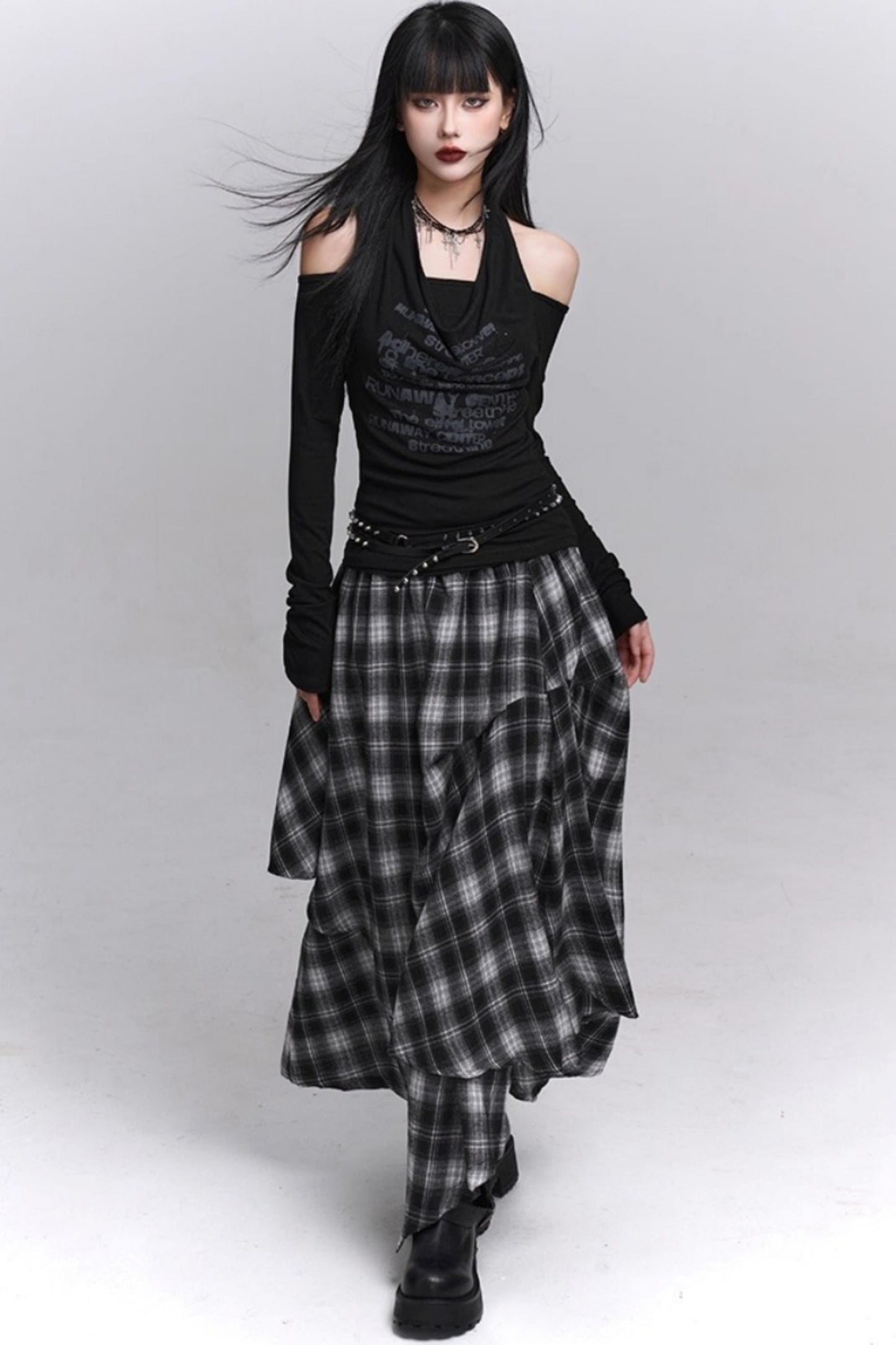 Hot Girl Off Shoulder Top