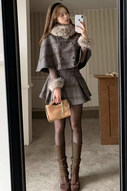 Vintage Plaid Wool Cape Set-Up