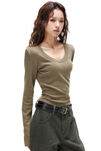 Cashmere Round Neck Sweater