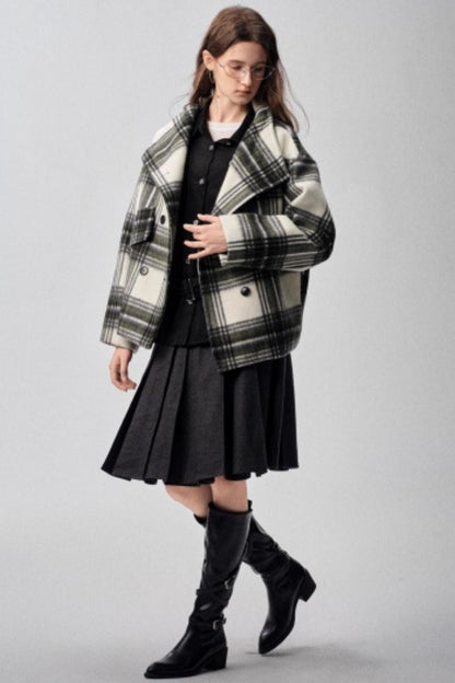 Large Lapel Plaid Woolen Coat