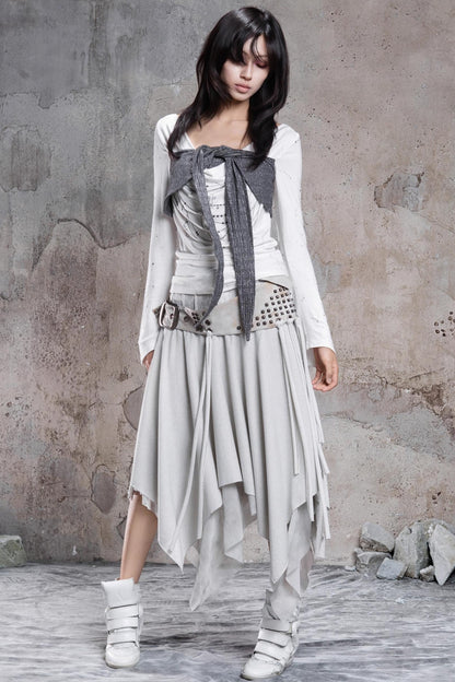 Irregular Multi-Layer Slim Rivet Skirt