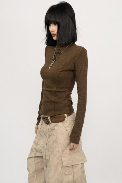 Autumn Vintage Spice Black Shoulder T-Shirt