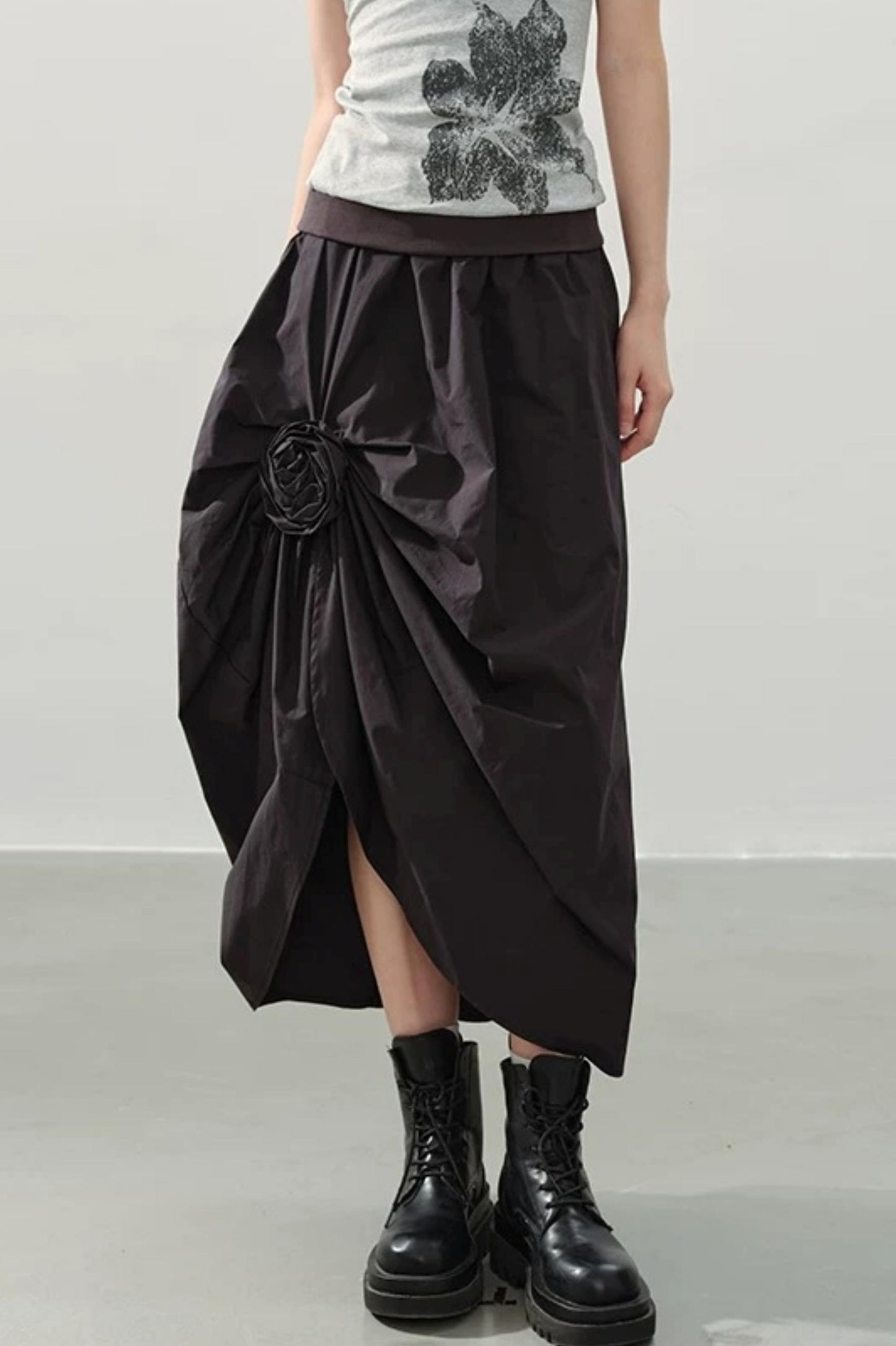 Mountain and Moon Pleated Skirt