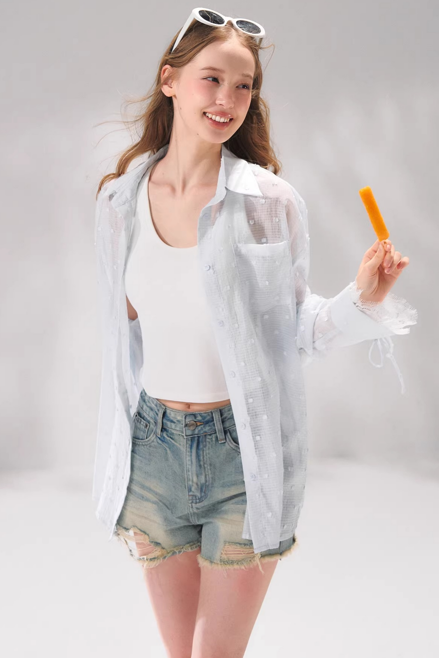 Camisa de encaje con lunares