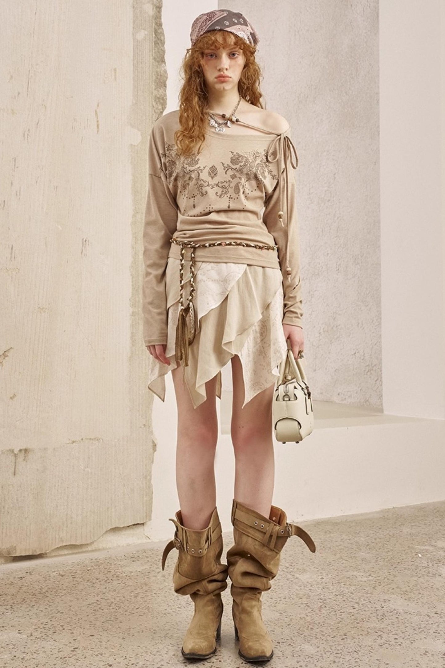 Vintage Totem Slanted Shoulder Pullover