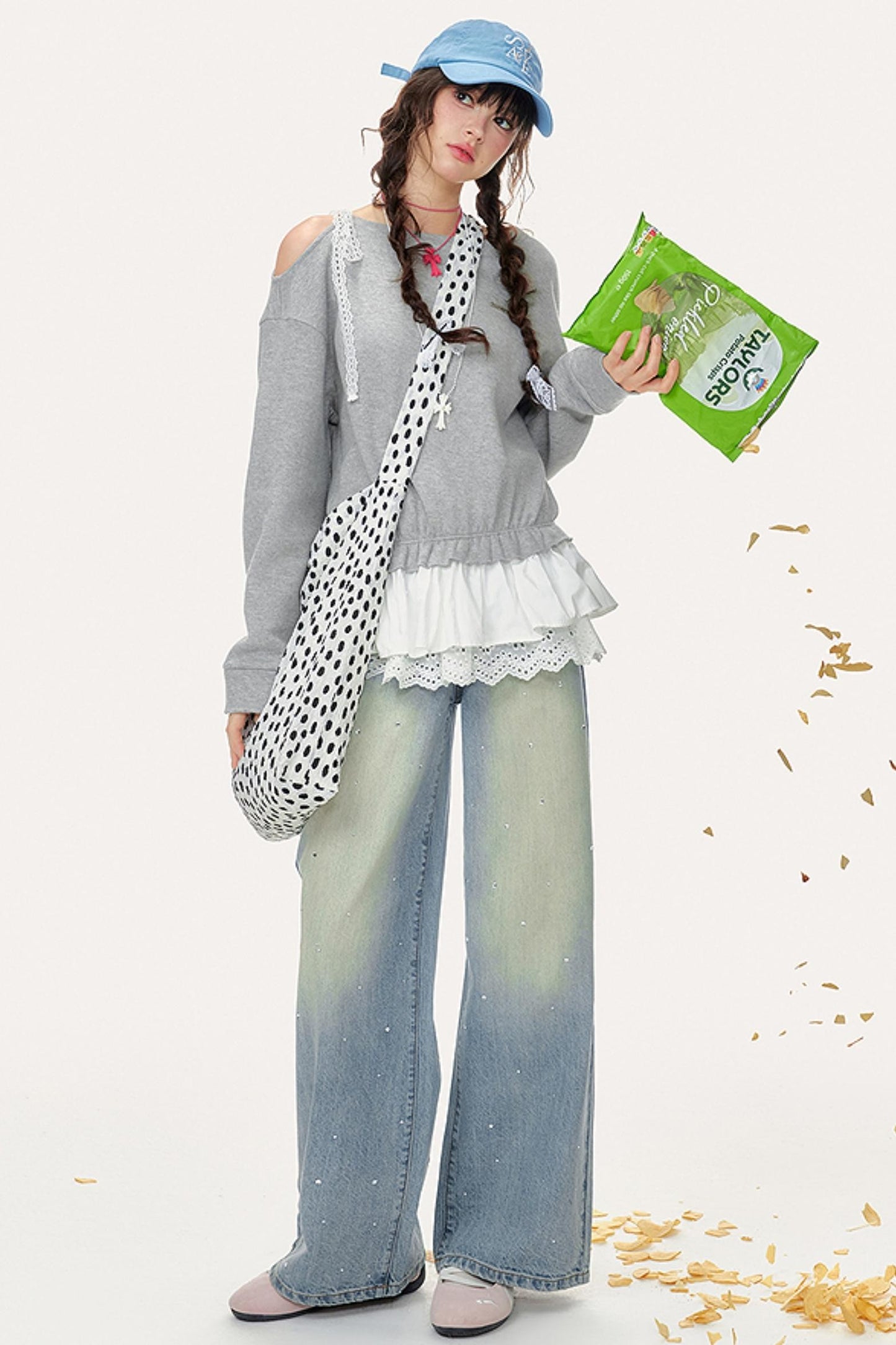 Skin-Friendly Slanted Shoulder Sweatshirt