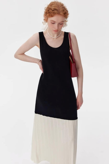 Color-Block V-Neck Sleeveless Dress