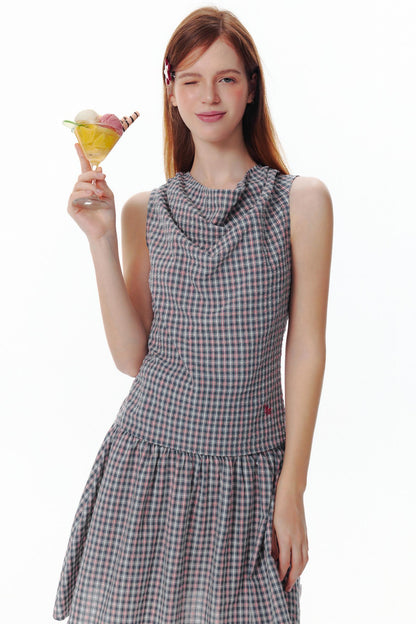 Vintage Chic Sleeveless Swing Top